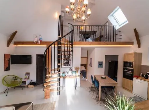 Gites De Coussane Espalion Apartment